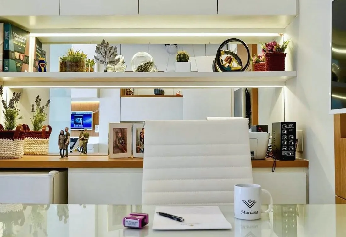 Mesa de atendimento onde o plano de tratamento é apresentado